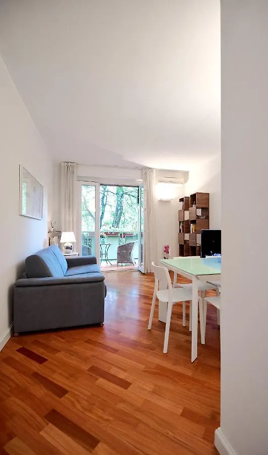 Mico Garden View Citylife Executive Apartment ミラノ